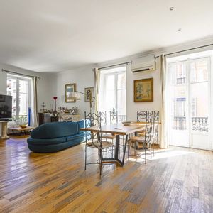 Property in Carre d'Argent