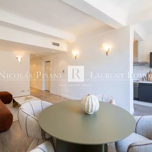 Property in Carre d'Argent