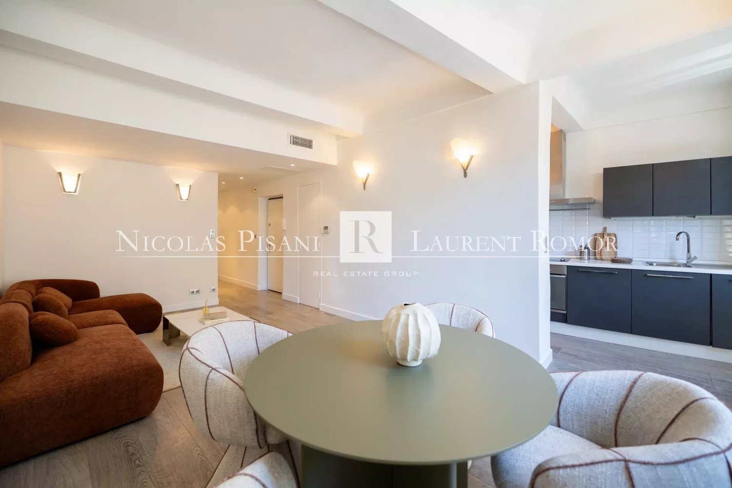 Property photo in Carre d'Argent