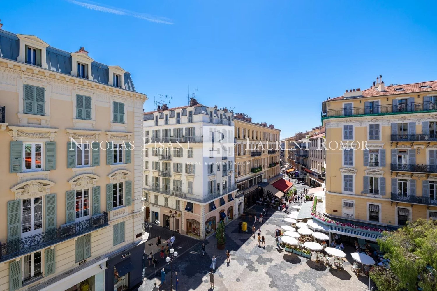 Property photo in Carre d'Argent