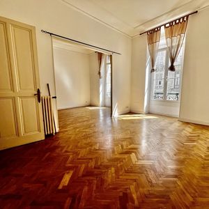 Property in Carre d'Argent