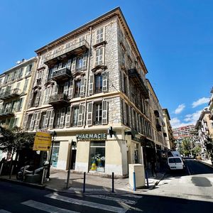 Property in Carre d'Argent