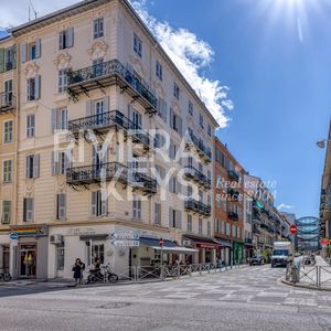 Property in Carre d'Argent