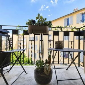 Property in Carre d'Argent
