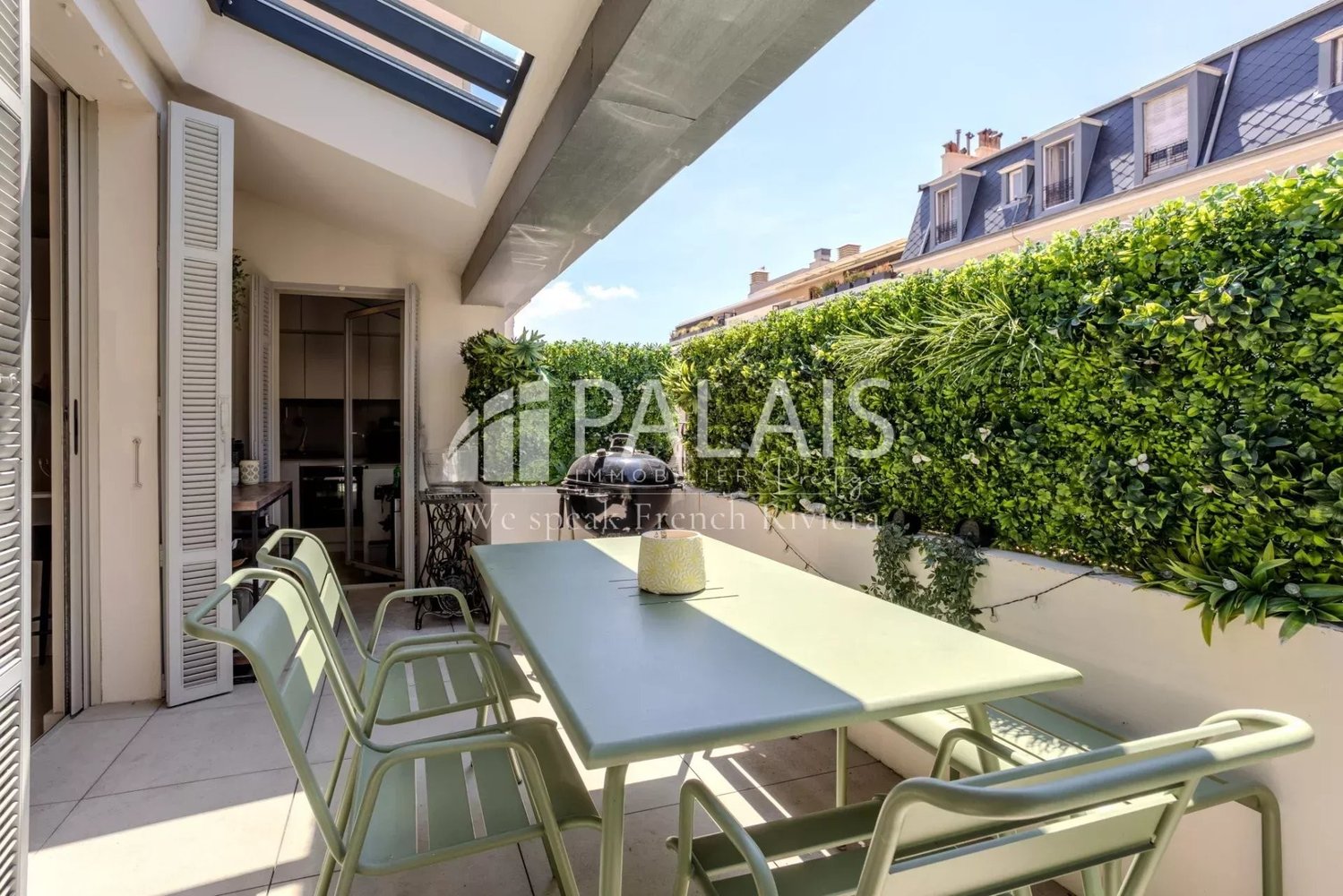 Property photo in Carre d'Argent