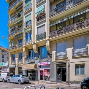 Property in Carre d'Argent
