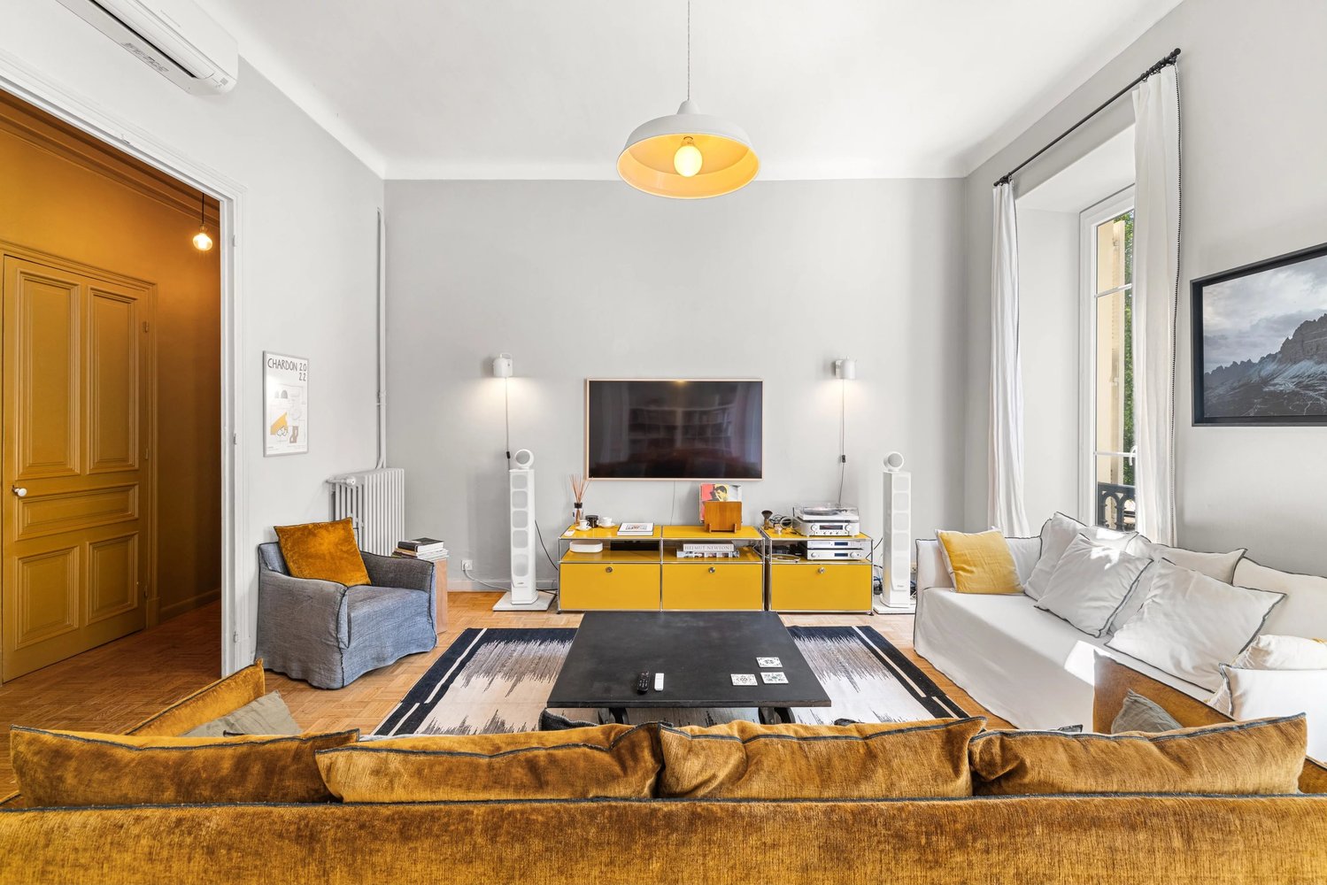 Property photo in Carre d'Argent