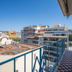 Property in Carre d'Argent