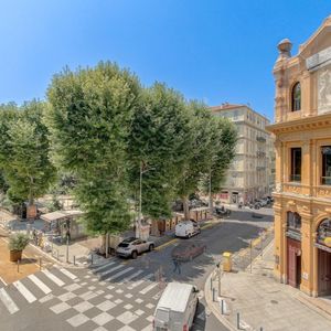 Property in Carre d'Argent