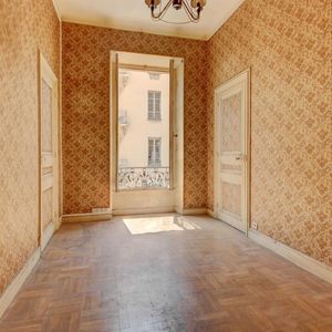 Property in Carre d'Argent