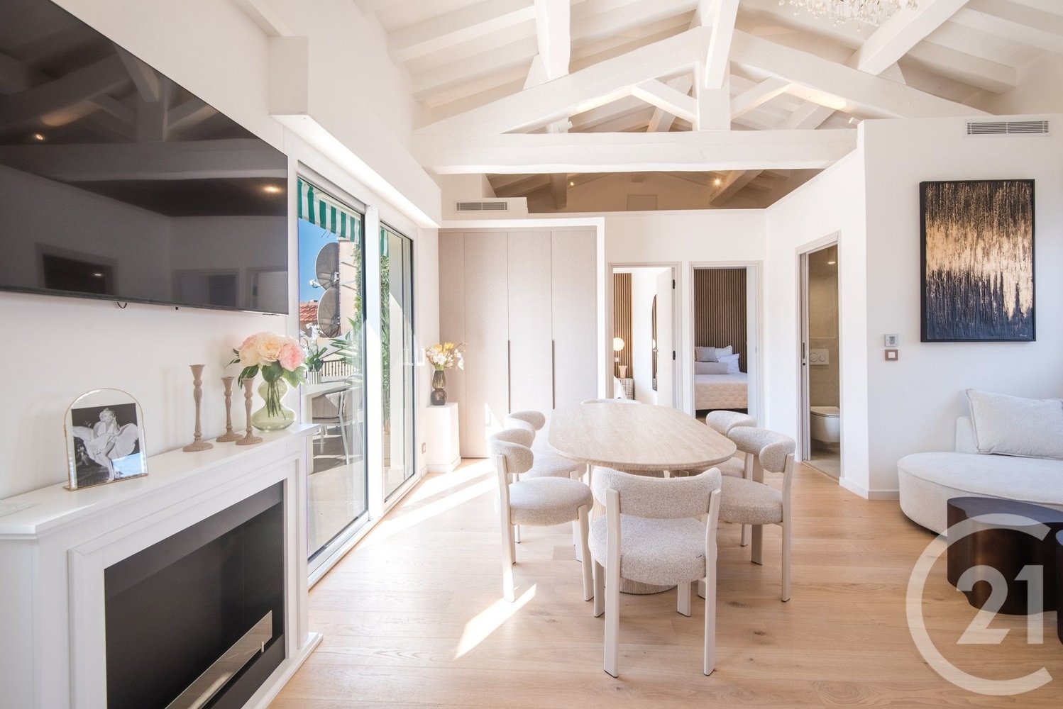 Property photo in Carre d'Argent