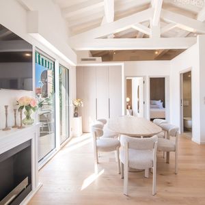 Property in Carre d'Argent