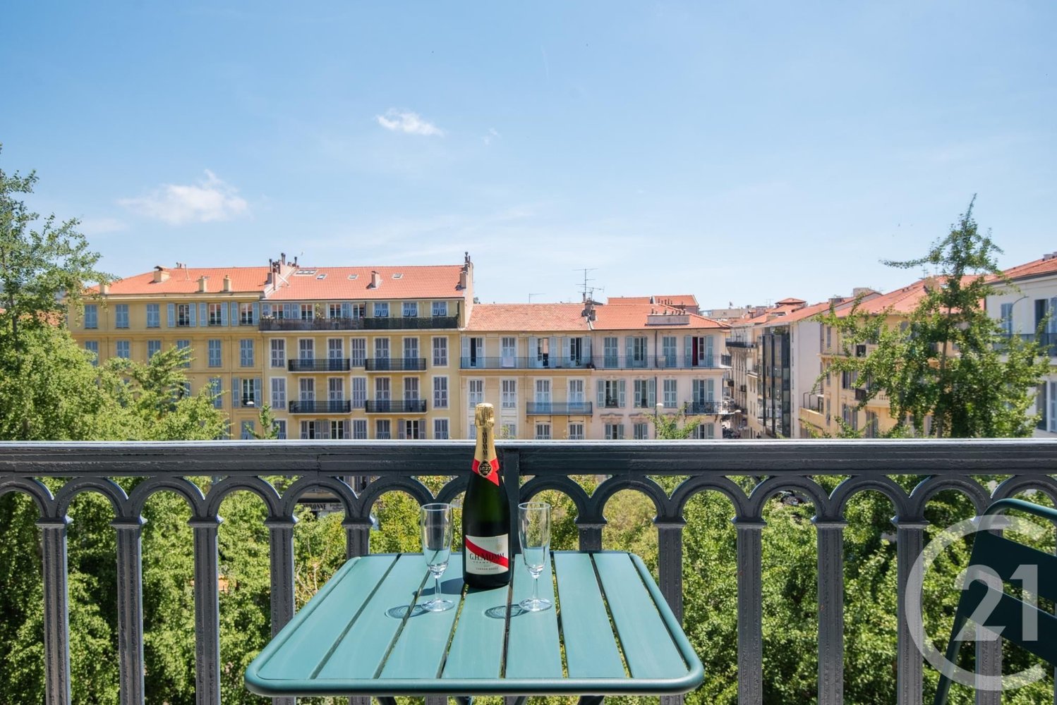 Property photo in Carre d'Argent