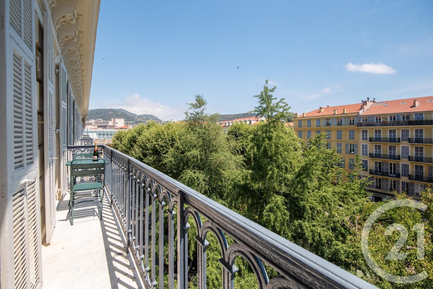 Property photo in Carre d'Argent