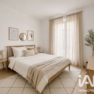 Property in Carre d'Argent