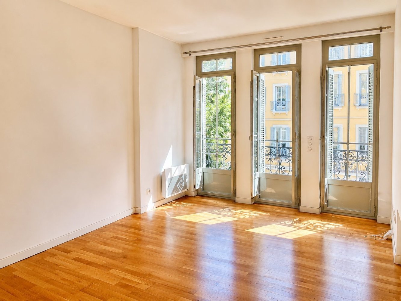 Property photo in Carre d'Argent
