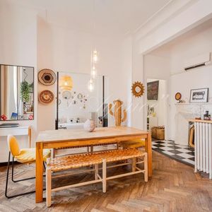 Property in Carre d'Argent