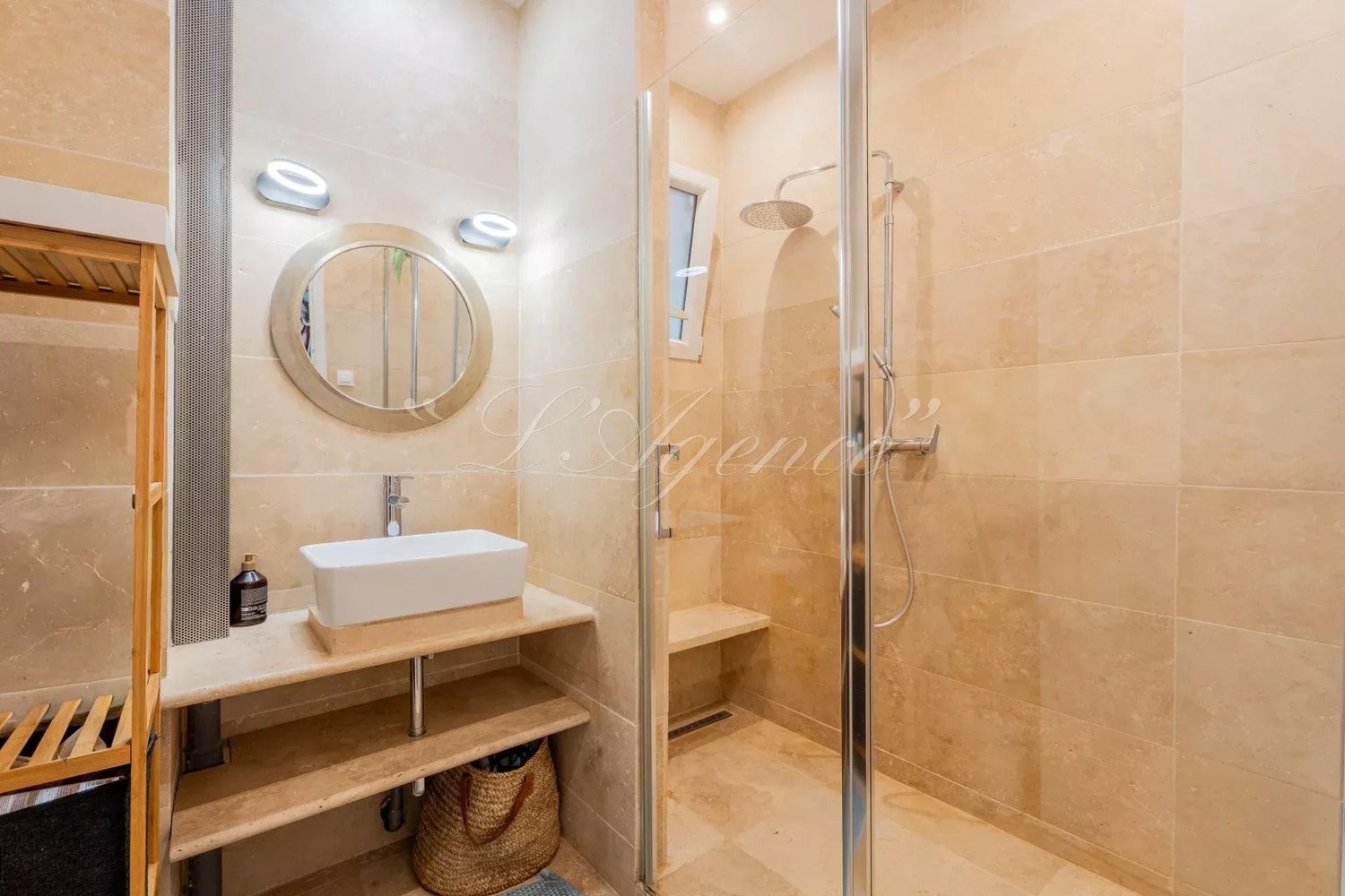 Property photo in Carre d'Argent