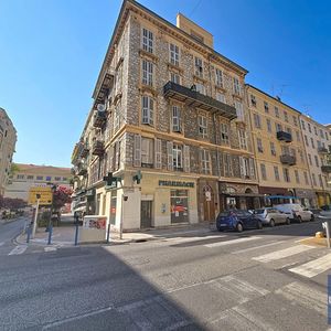 Property in Carre d'Argent