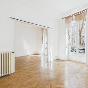 Property in Carre d'Argent