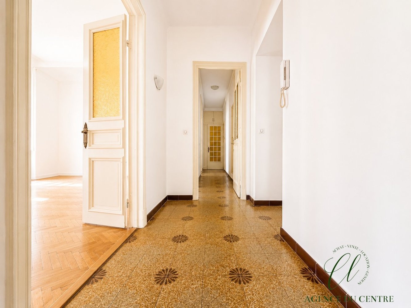 Property photo in Carre d'Argent
