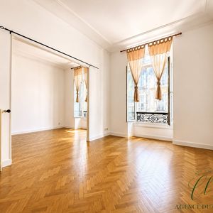 Property in Carre d'Argent