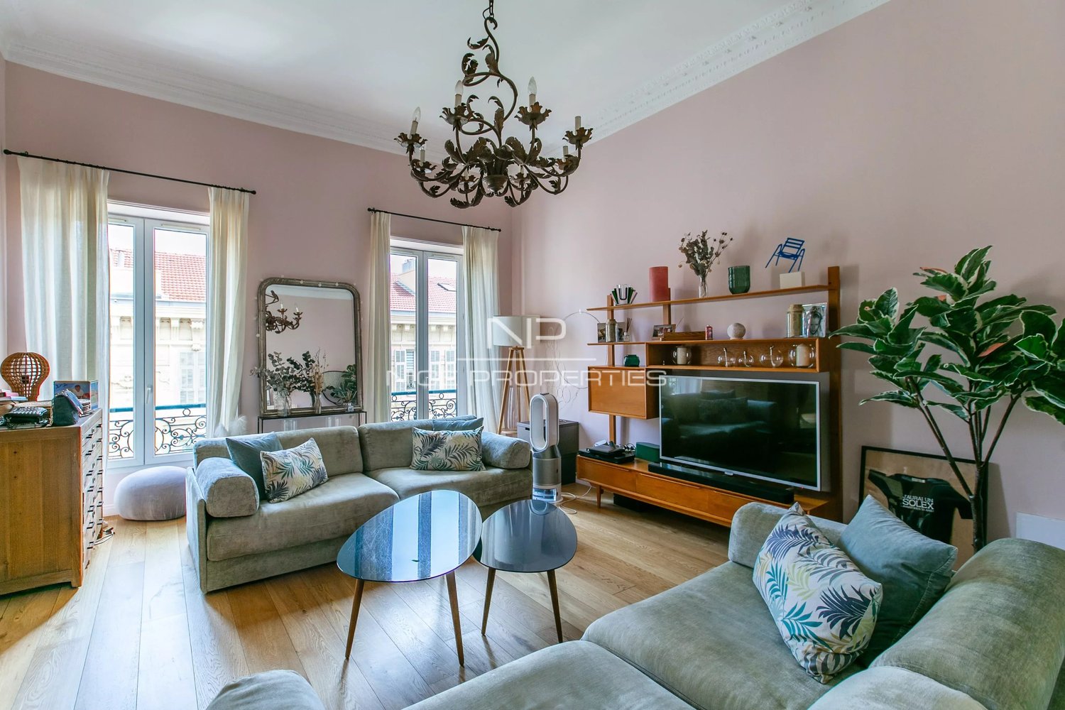 Property photo in Carre d'Argent