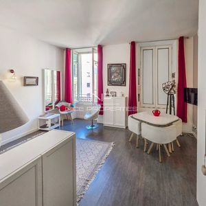 Property in Carre d'Argent