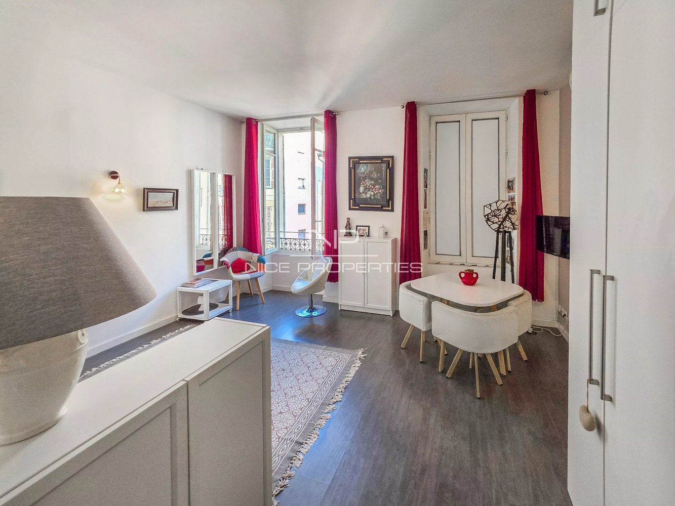 Property photo in Carre d'Argent