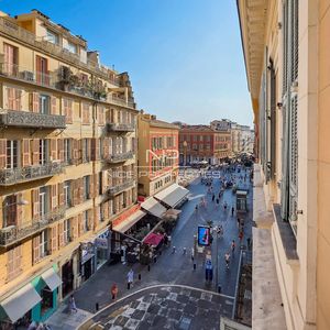 Property in Carre d'Argent