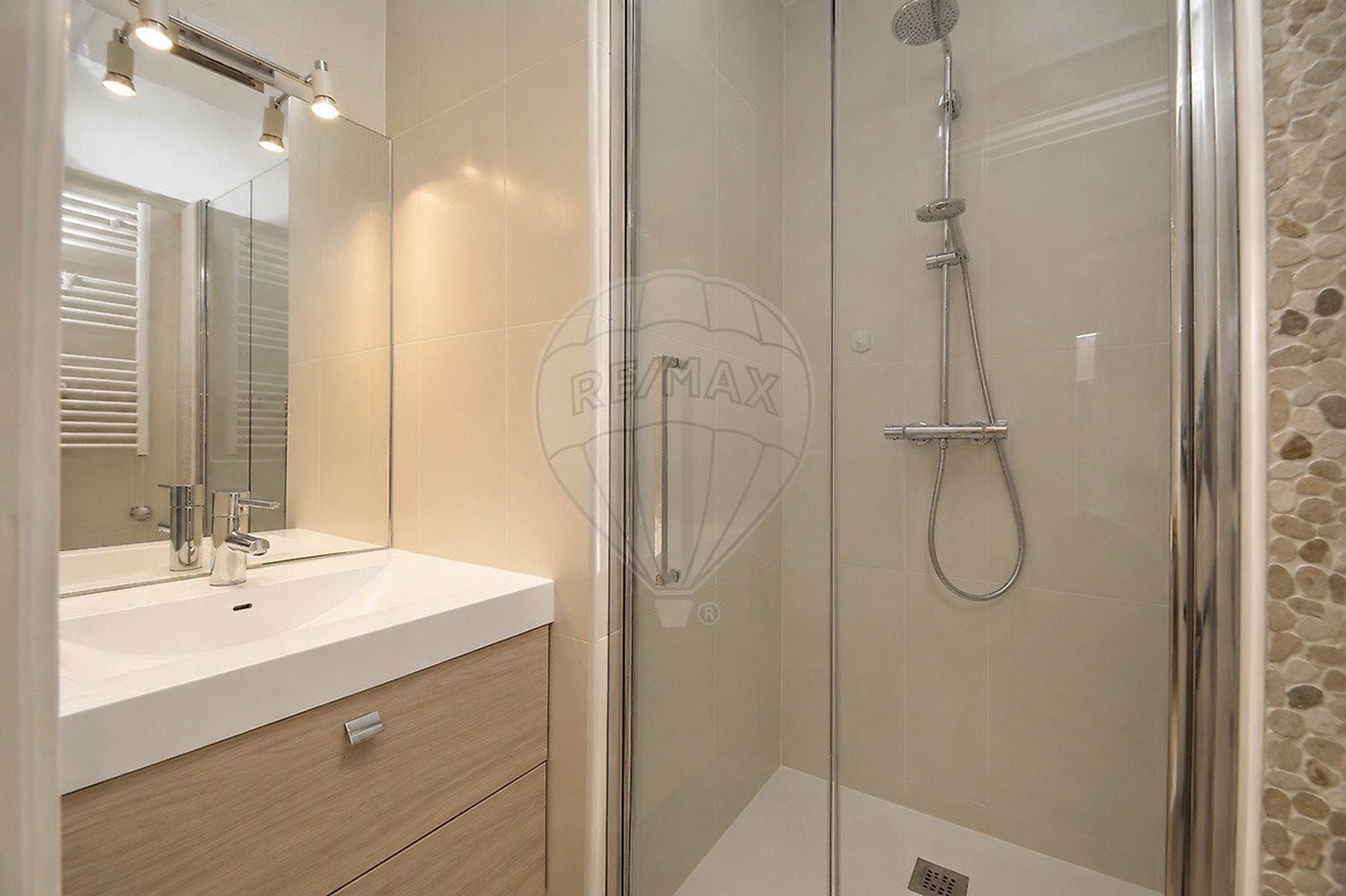 Property photo in Carre d'Or