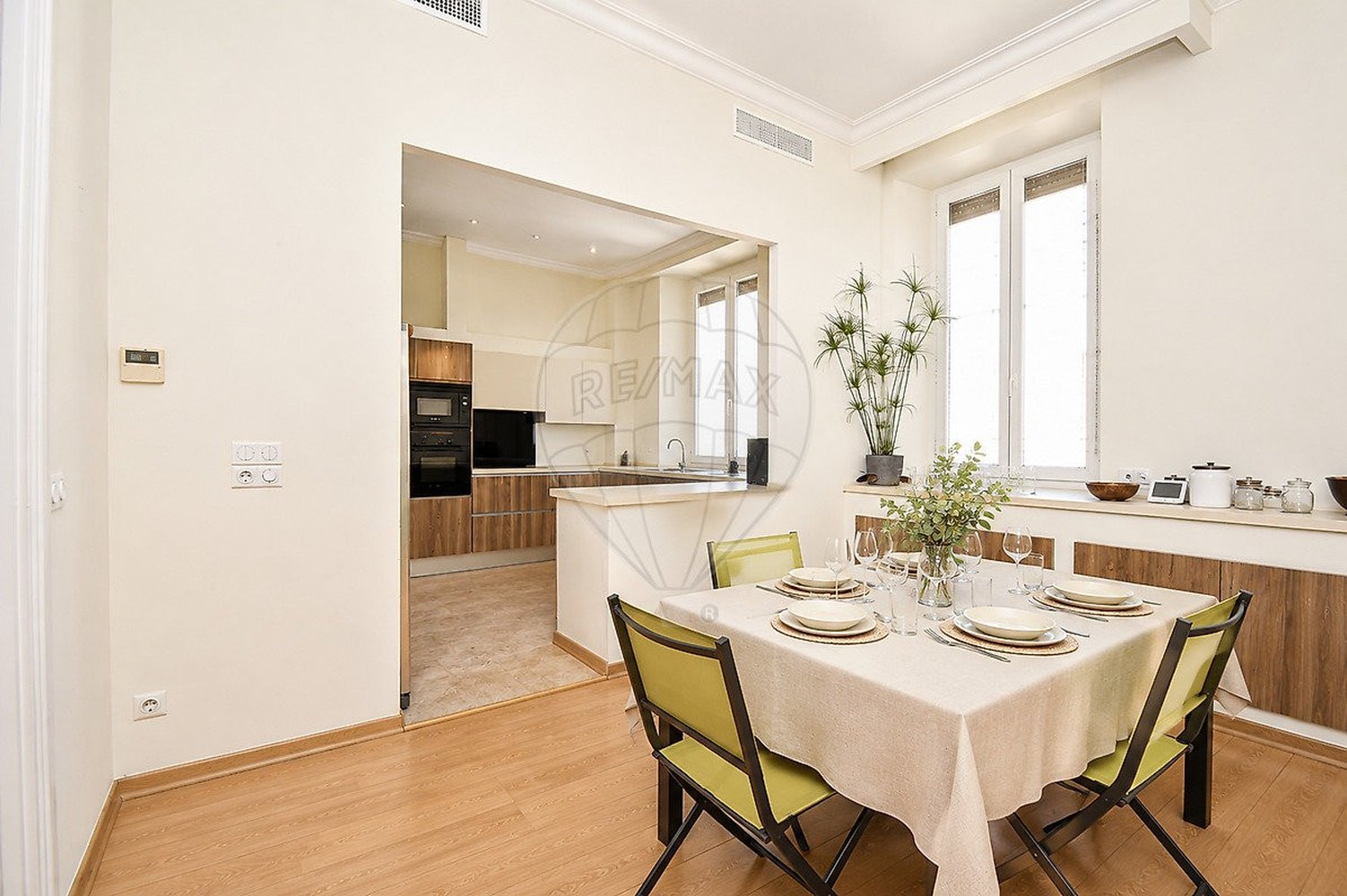 Property photo in Carre d'Or
