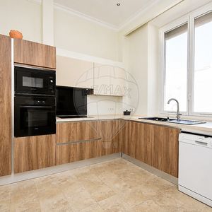 Property in Carre d'Or
