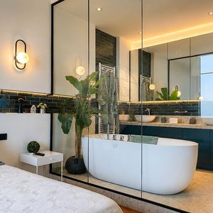 Property in Carre d'Or