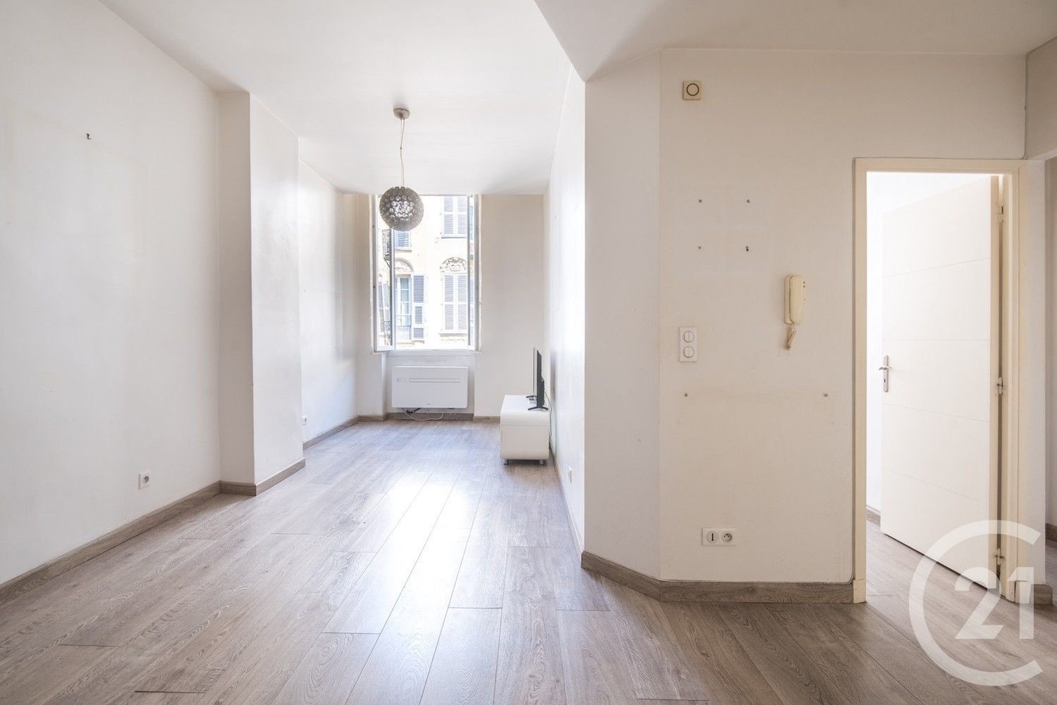 Property photo in Carre d'Or