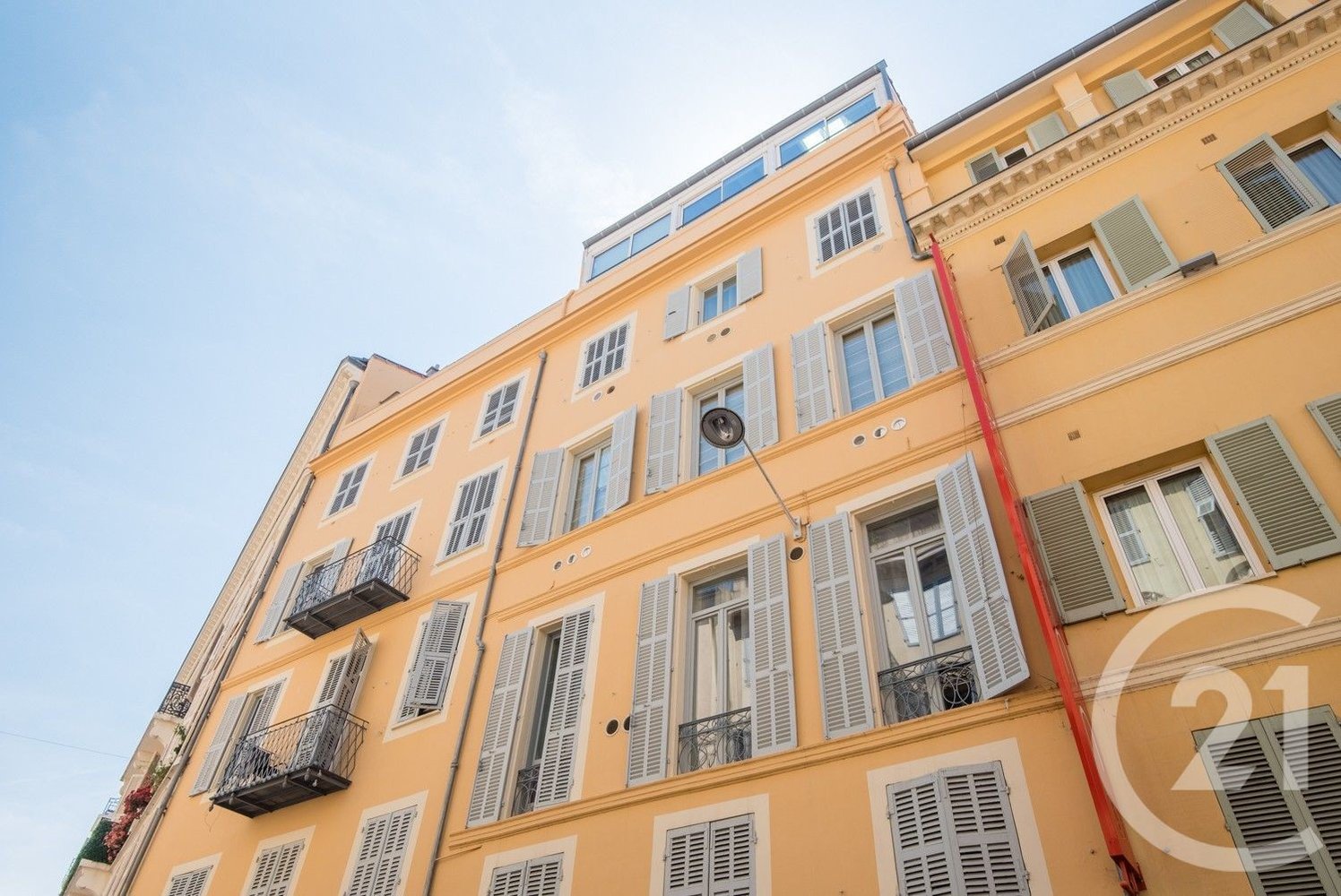 Property photo in Carre d'Or