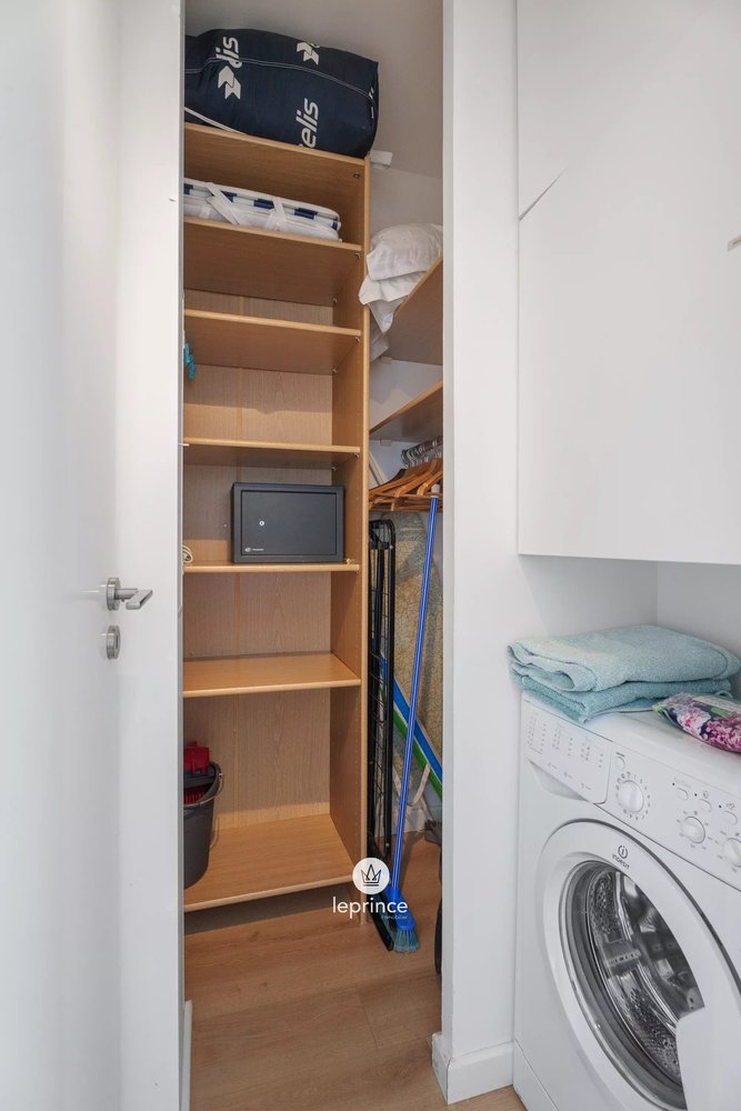 Property photo in Carre d'Or
