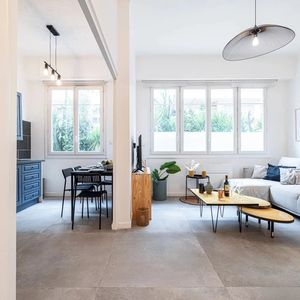 Property in Carre d'Or