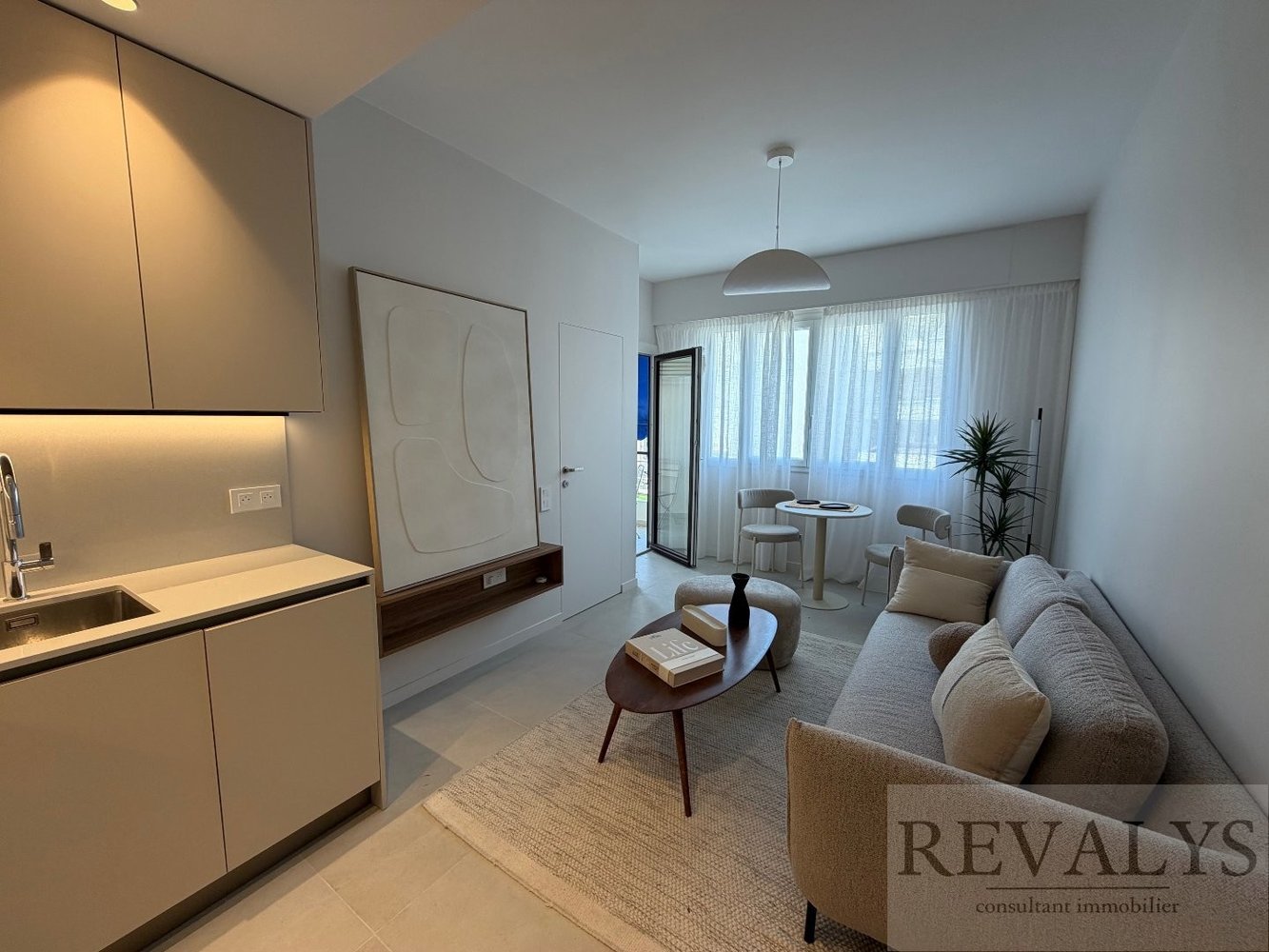 Property photo in Carre d'Or