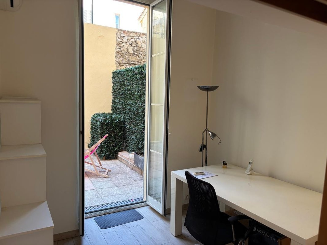 Property photo in Carre d'Or