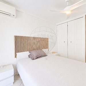Property in Carre d'Or