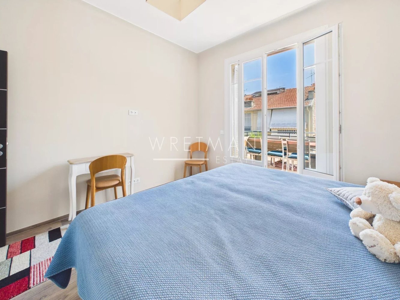 Property photo in Carre d'Or