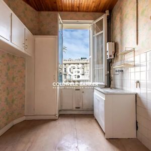 Property in Carre d'Or