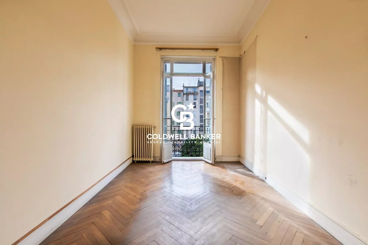 Property photo in Carre d'Or