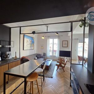 Property in Carre d'Or
