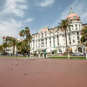 Property in Carre d'Or