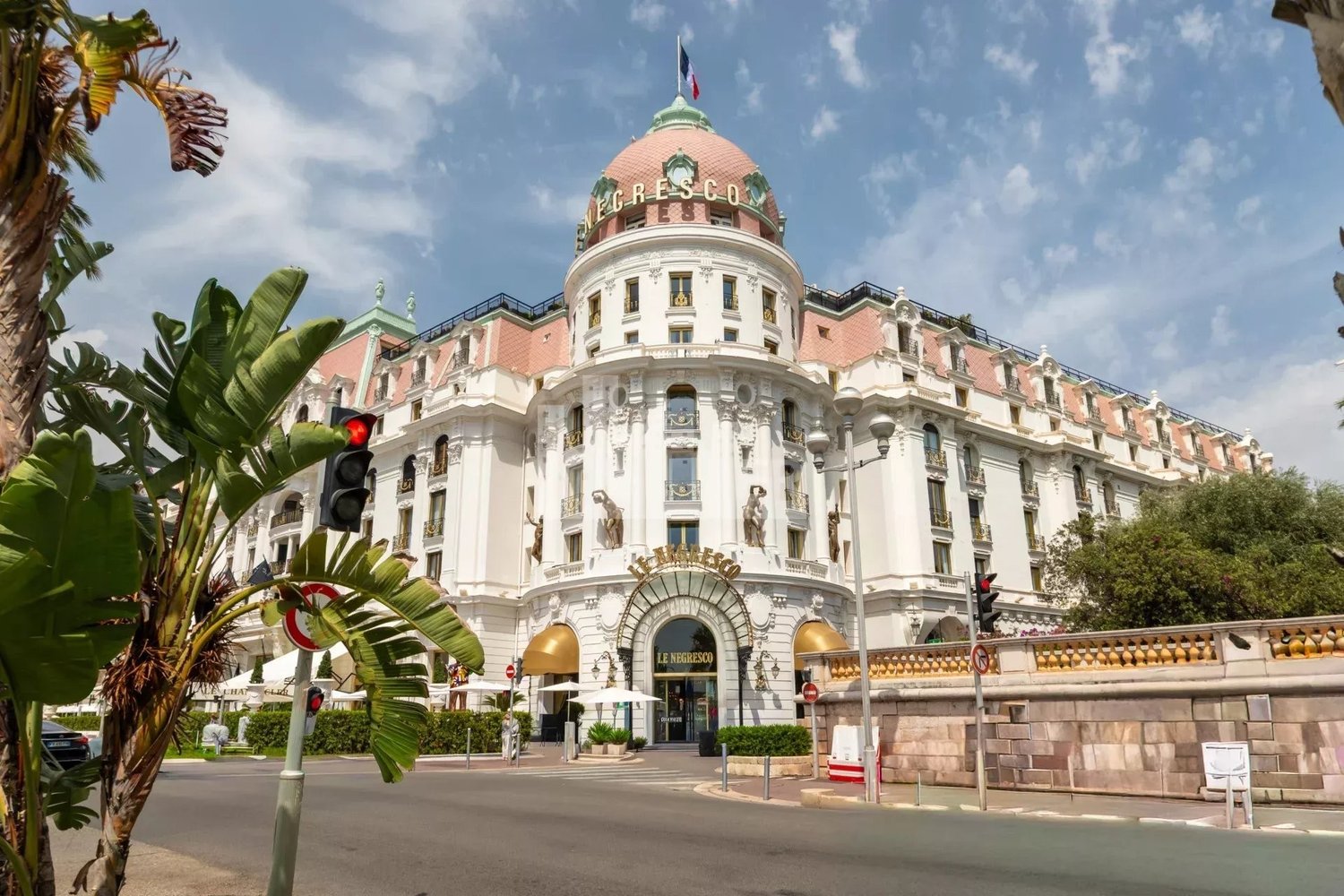 Property photo in Carre d'Or