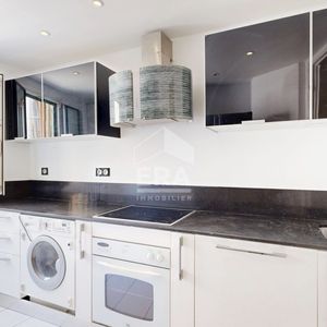 Property in Carre d'Or