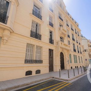 Property in Carre d'Or