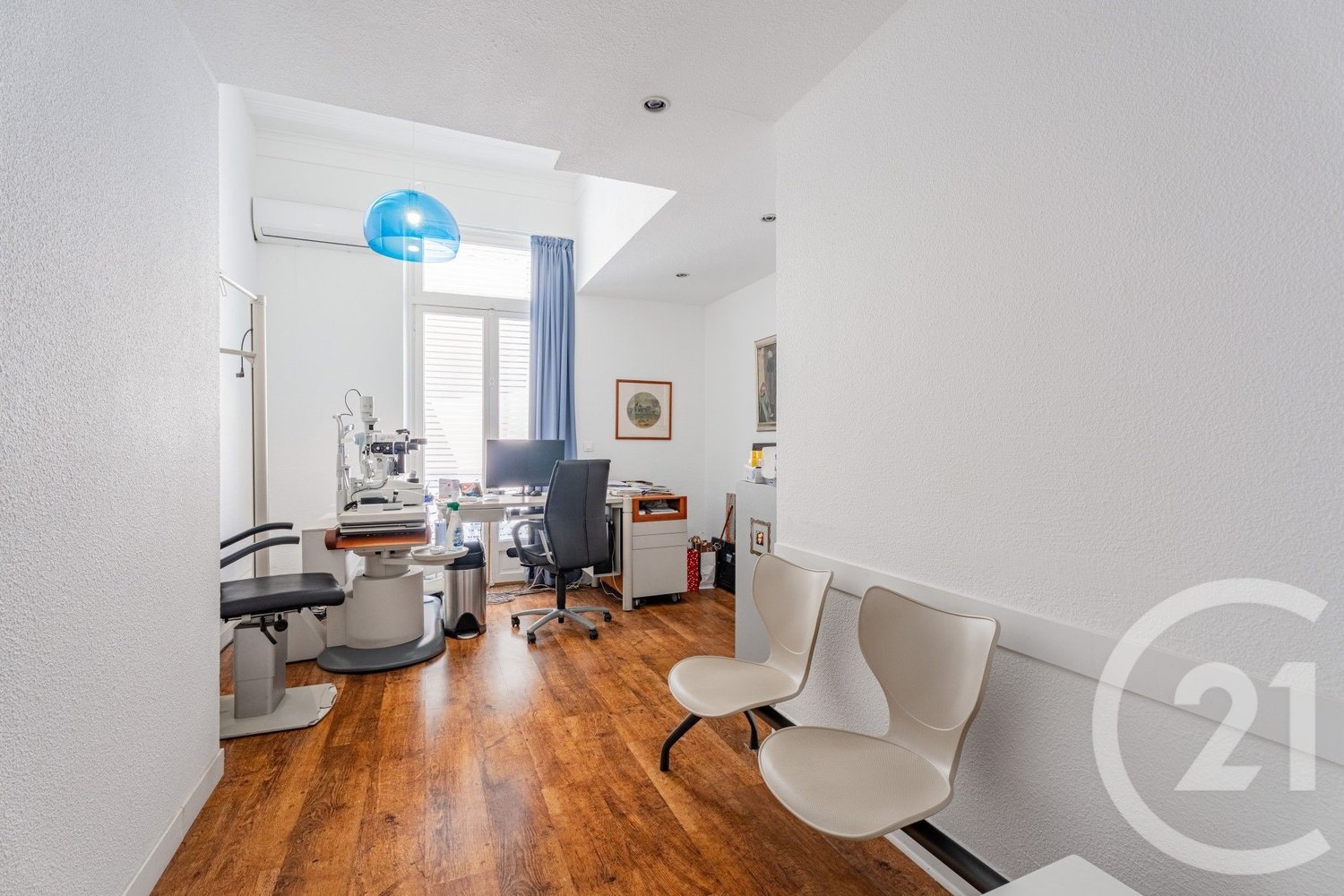 Property photo in Carre d'Or